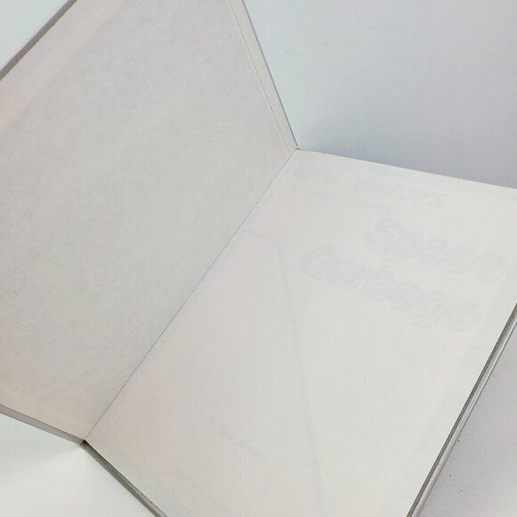 Isaac Asimov's Library of Universe Space Garbage Book 1989 Space Science Unread - Picture 9 of 11